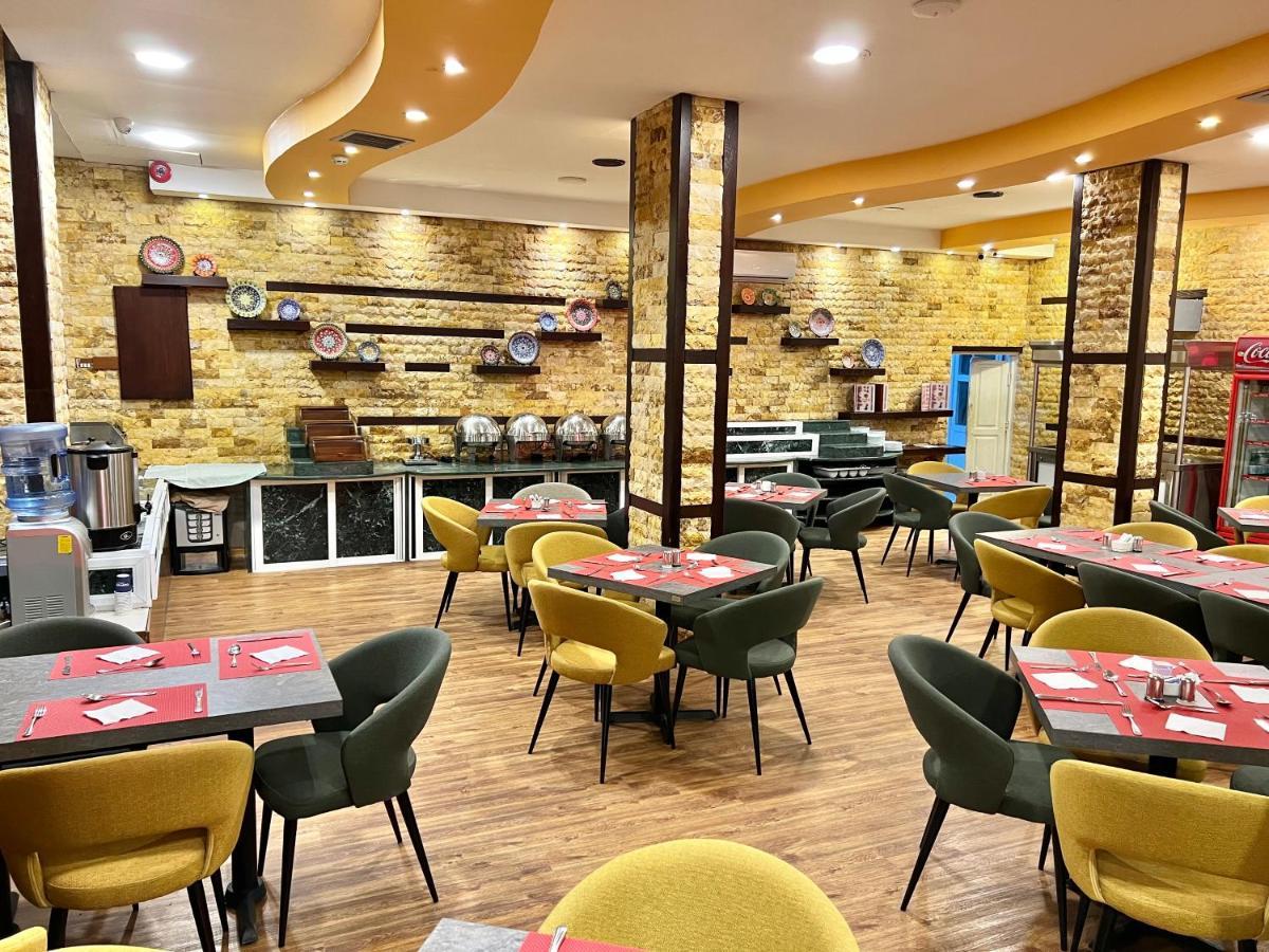 Petra Sella 4*