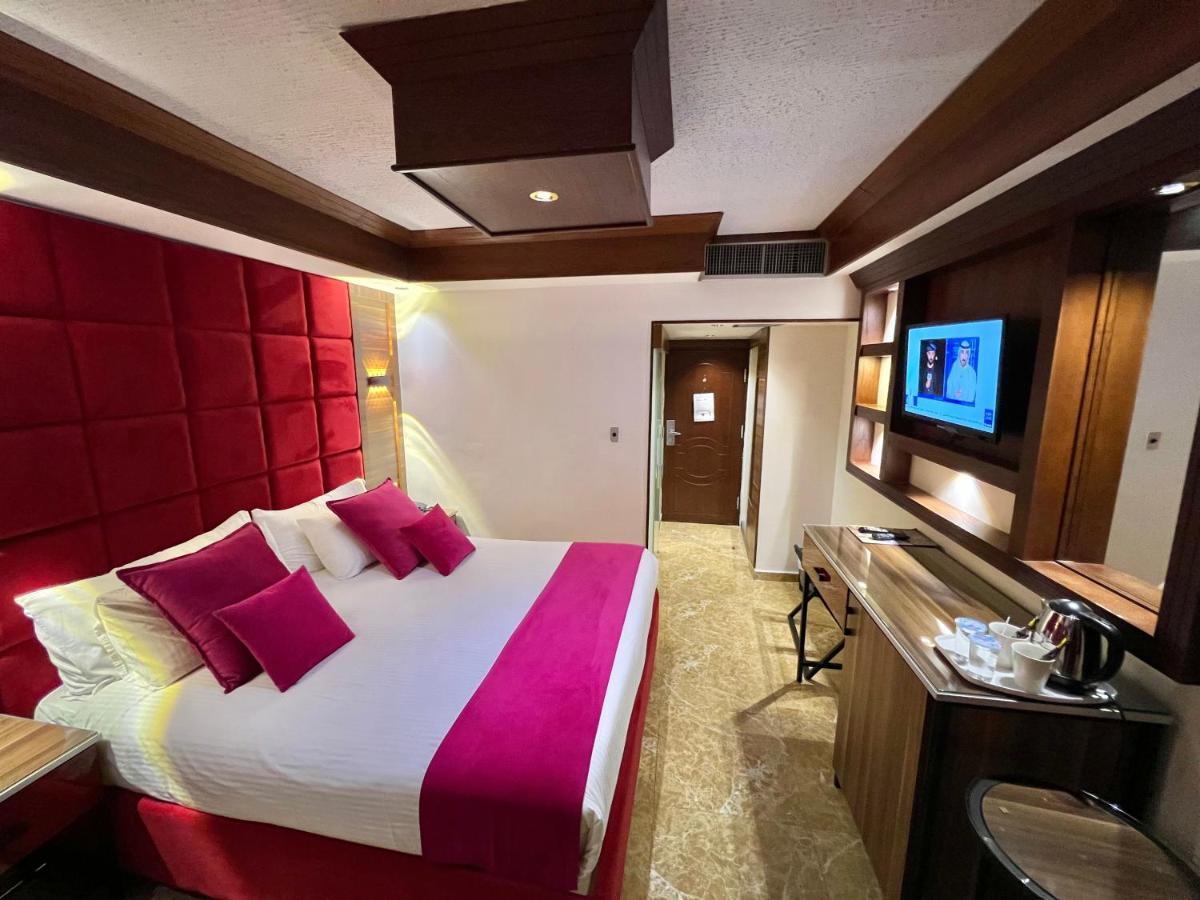 Petra Sella 4*